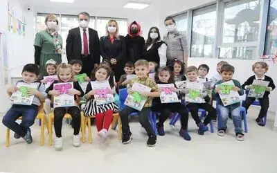 AtaÇocuk’ta karne heyecanı
