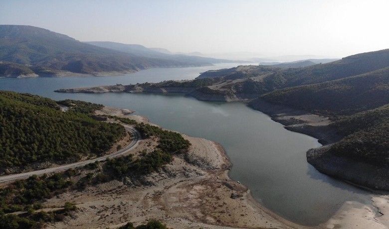 Samsun’da baraj ve göllerdedoluluk oranı yüzde 10 azaldı - Samsun’da baraj ve göller toplamında geçen yıl yüzde 64,6 olan aktif doluluk oranı, bu yıl aynı dönemde yüzde 10 azalarak yüzde 54,6 olarak kaydedildi.