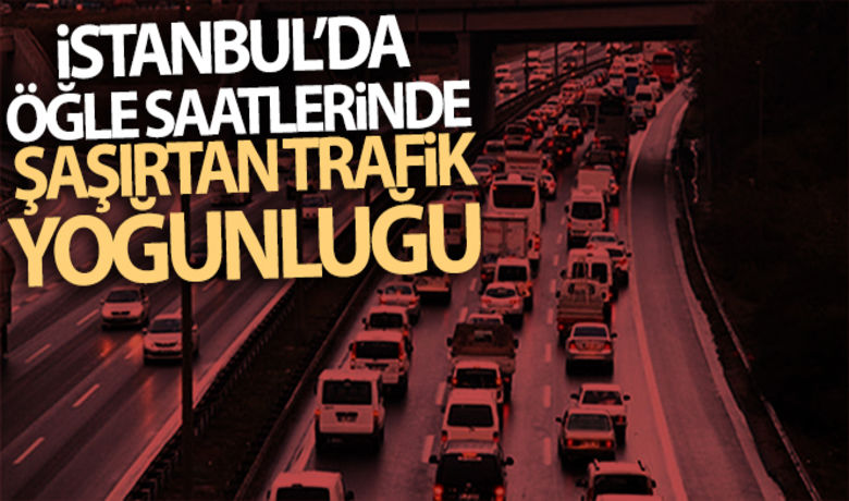 İstanbul'da öğle saatlerindeşaşırtan trafik yoğunluğu - İstanbul’da yeni haftanın ilk gününde öğle saatlerinde trafikte yüzde 80’e varan yoğunluk yaşanması sürücüleri şaşırttı. İBB Trafik Haritasında İstanbul kırmızı renge büründüğü görüldü.