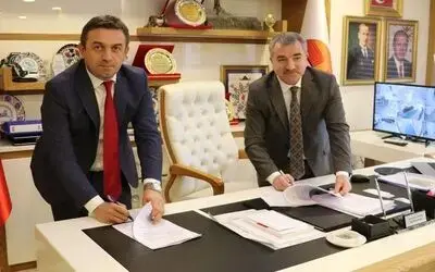 Başkan Özdemir: “İşçimize enflasyon oranı üzerinde bir zam ile sözleşmemizi imzaladık"
