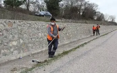 Sinop’ta araçlardan atılan çöpler ‘pes’ dedirtiyor
