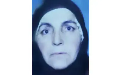 Yaşlı kadın tüfekle vurulmuş halde ölü bulundu
