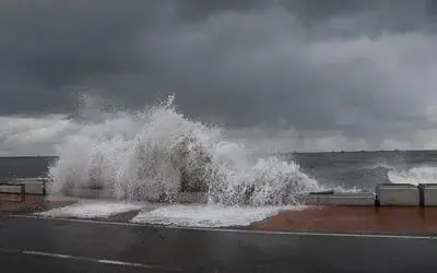 Samsun’da kar yağışı etkisini devam ettirdi, Karadeniz hırçınlaştı
