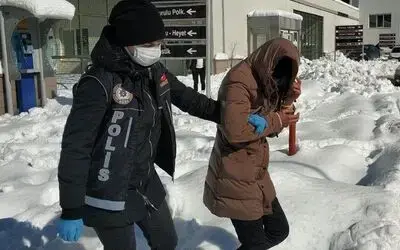 Uyuşturucu haplarla yakalanan genç kadına adli kontrol
