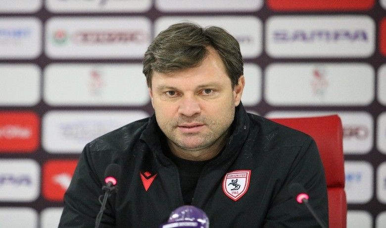 Ertuğrul Sağlam: "Kaldı 11 maç"
 - SAMSUN (İHA) – Samsunspor Teknik Direktörü Ertuğrul Sağlam, Eskişehirspor maçını kazanarak 11 final maçlarının kaldığını söyledi.