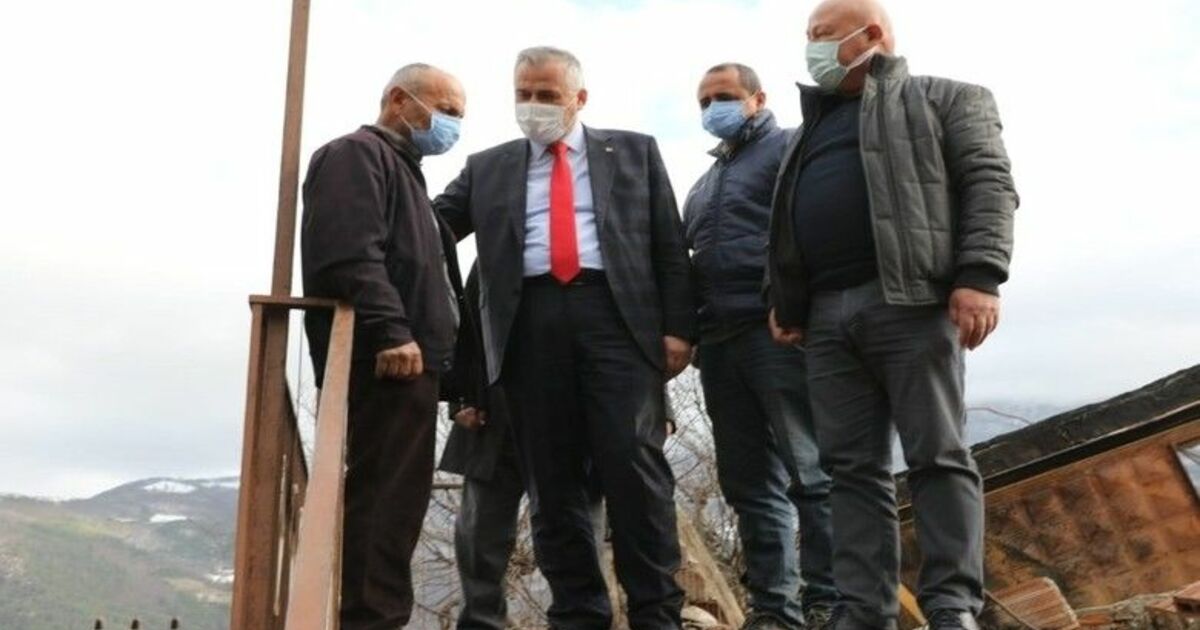 Başkan Kılıç: “Evi yanan Mehmet Yurt amcamızın her zaman yanındayız”
