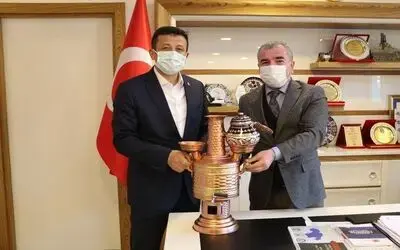 Başkan Özdemir’den Hamza Dağ’a Havza semaveri
