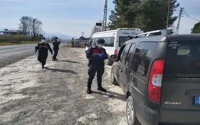 Jandarmanın ‘korona’ hassasiyeti

