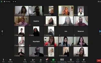 Gençler için “Girişimcilik ve Kariyer Rehberliği” programı başladı
