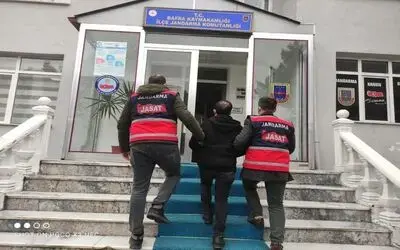 Jandarma dedektiflerinden kaçamadılar