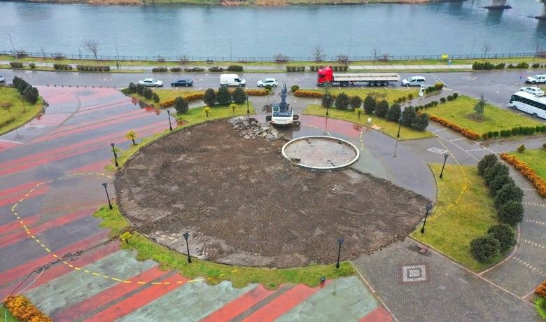 Çarşamba Belediyesi’nden Kaykay ve Paten Parkuru - Çarşamba Belediyesi tarafından gençlerin sosyal faaliyetlerini desteklemek ve ilçeye farklı spor alanları kazandırmak amacıyla oluşturulan Kaykay ve Paten Parkuru’nun çalışmalarına başlandı.