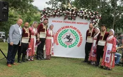 Balkan Türklerinden "Atalarımın Dansı Projesi"
