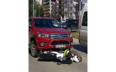 Samsun’da kamyonet ile motosiklet çarpıştı: 1 yaralı
