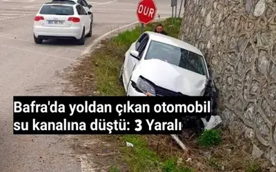 Bafra'da yoldan çıkan otomobil su kanalına düştü: 3 yaralı