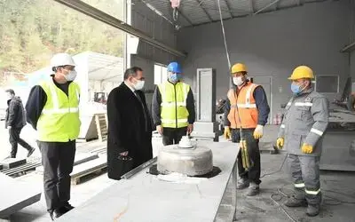 Şehri nakış gibi işleyen tesis
