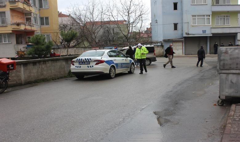 Sollama Yapan Motosikletli KuryeyeOtomobil Çarptı: 1 Yaralı - Samsun’un Bafra İlçesinde meydana gelen trafik kazasında sollama yapan motosikletli kuryeye, sola dönüş yapan otomobil çarptı.