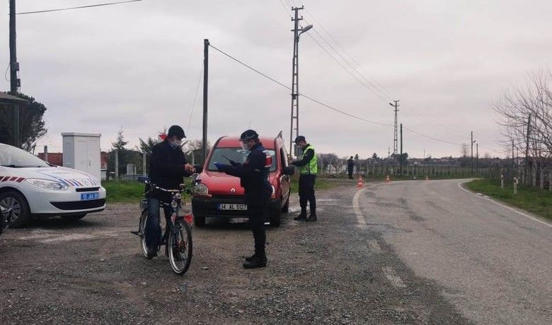 Alaçam jandarmadan HES kodu uygulaması
 - Alaçam İlçe Jandarma Komutanlığı asayiş ve trafik ekipleri tarafından salgınla etkin mücadele kapsamında HES kodu uygulamalarına devam ediliyor.
