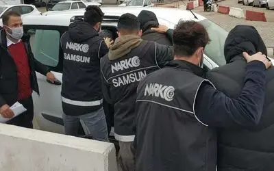 Samsun’da uyuşturucu ticaretinden 2 kişi tutuklandı, 3 kişi serbest
