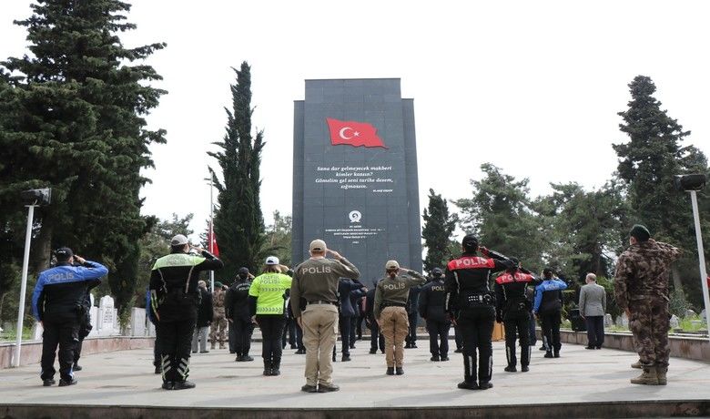 Samsun’da şehitler yad edildi
 - SAMSUN (İHA) – Samsun’da, Türk Polis Teşkilatı’nın 176. kuruluş yıldönümü dolayısıyla şehitliklerde anma töreni düzenlendi.