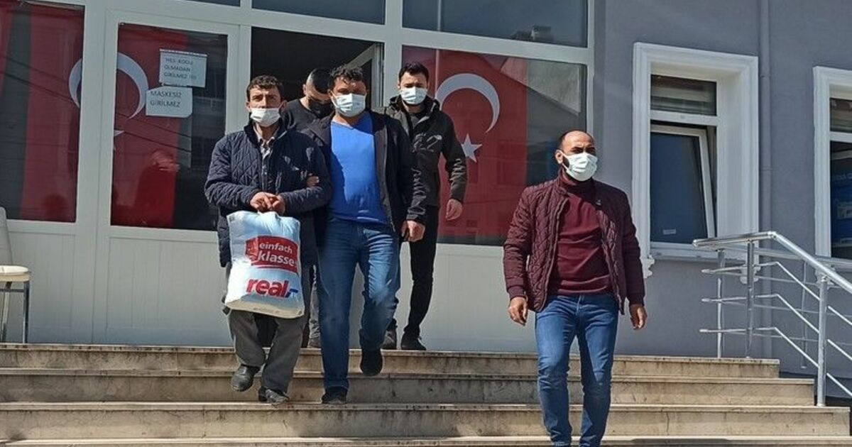 Bafra’da kesinleşmiş hapis cezası bulunan 4 kişi yakalandı
