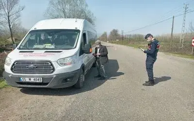 Jandarmadan HES sorgusu, korona denetimi ve yaşlı ziyareti
