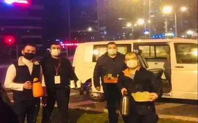 Soğuk havada sıcak jest
