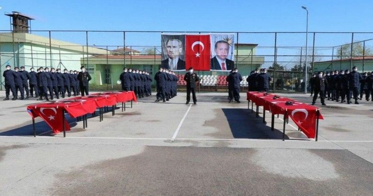 Acemi erler yemin etti
