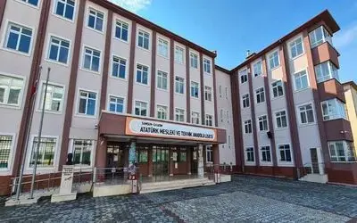 Çevreci öğrenciler Samsun’un karbon ayak izini çıkarıyor
