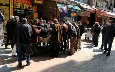 "Samsun Covid-19 birinciliğinden düşmez" dedirten görüntü
