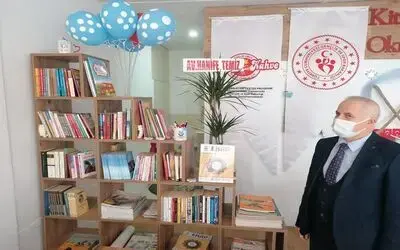 Gençlik-Umut Kitap Kafe gençlerin hizmetinde
