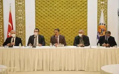 Başkan Deveci: “Kimseyi kimseye muhtaç etmeden aşmaya çalışacağız”
