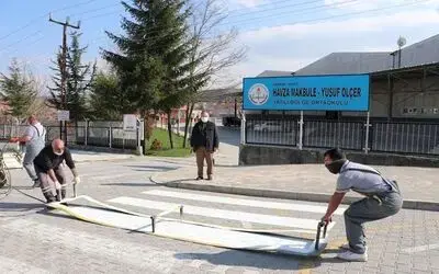 Havza’da okul önlerine 3 boyutlu yaya geçidi
