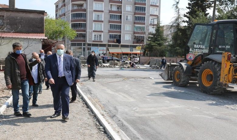 Bafra'ya Beton santrali kuruluyor - Samsun Bafra Belediyesi yol-kaldırım çalışmalarını sürdürüyor.