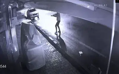 Olay çıkartılan pastaneye 2 saat sonra da silahlı saldırı
