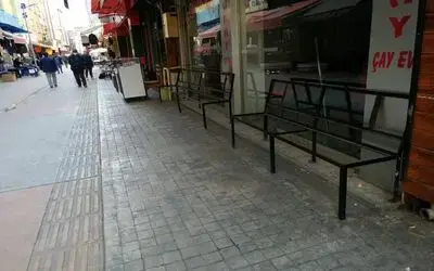 Oturaklar da kaldırıldı
