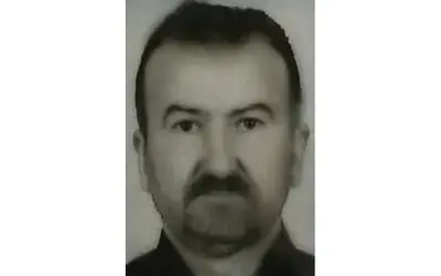 Kaza yapan araçların çarptığı yaya hayatını kaybetti
