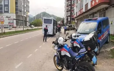 İstanbul’dan belgesiz yolculuk jandarmaya takıldı
