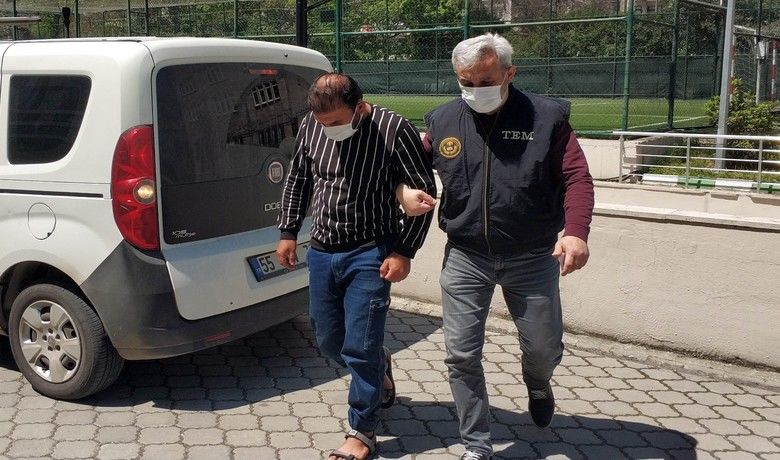 DEAŞ’tan gözaltına alınan yabancıuyruklu şahıs adliyeye sevk edildi - Samsun’da terör örgütü DEAŞ’a yönelik düzenlenen operasyonda gözaltına alınan yabancı uyruklu bir kişi adliyeye sevk edildi.