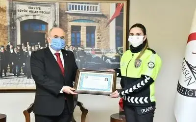 Vali Dağlı’dan polis ve jandarma personeline başarı belgesi
