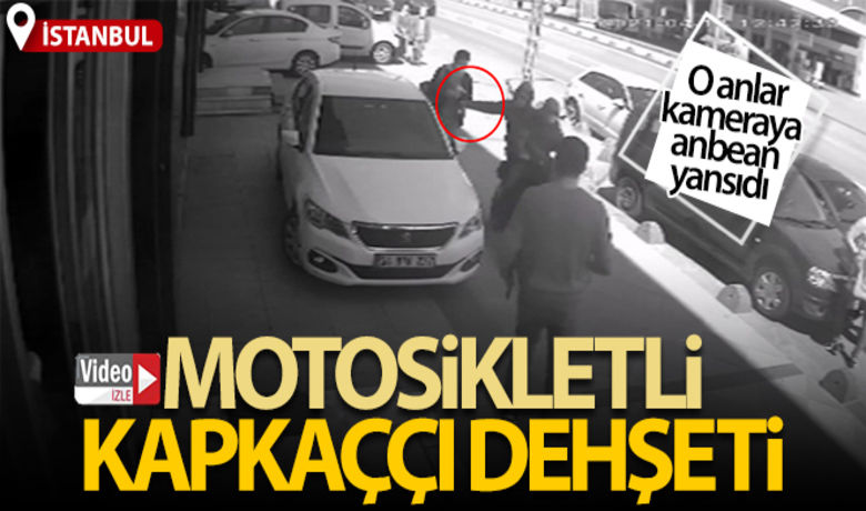İstanbul'da motosikletli kapkaççı dehşeti kamerada - Bağcılar’da kaldırımda yürüyen vatandaşların yanına motosikletle yaklaşarak cep telefonlarını kapkaç yapan kasklı 2 şahıs, Bağcılar İlçe Emniyet Müdürlüğü ekipleri tarafından suçüstü yakalandı. Kapkaç anı kameralara yansırken, 6 farklı olaya karışan şüpheliler tutuklanarak cezaevine gönderildi.