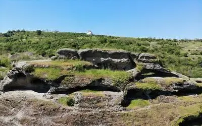 Karadeniz’in ilk insan yerleşkesi: " Tekkeköy mağaraları"
