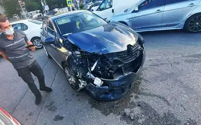 Samsun’da otomobil ile minibüs çarpıştı: 1 yaralı
