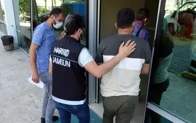 Samsun’da 7 bin 252 adet uyuşturucu hapla yakalanan 2 kişi tutuklandı
