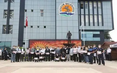 Başkan Deveci’den belediye emekçilerine teşekkür
