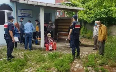 Kırsal mahallelerde aşı çalışması
