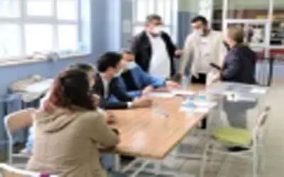 18 yaşında muhtar oldu
