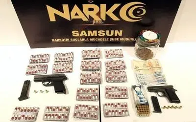 Samsun’da uyuşturucu ve silahla yakalanan 2 kişi gözaltına alındı
