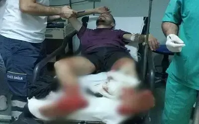 Bıçaklı saldırıya uğrayan genç hastanelik oldu
