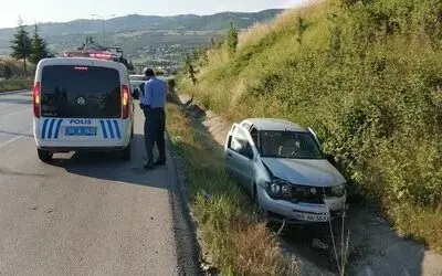 Cenazeye giden imam kaza yaptı
