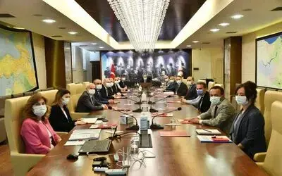Vali Dağlı: "Bağımlılıkla mücadelede azami hassasiyet gösterilmeli”
